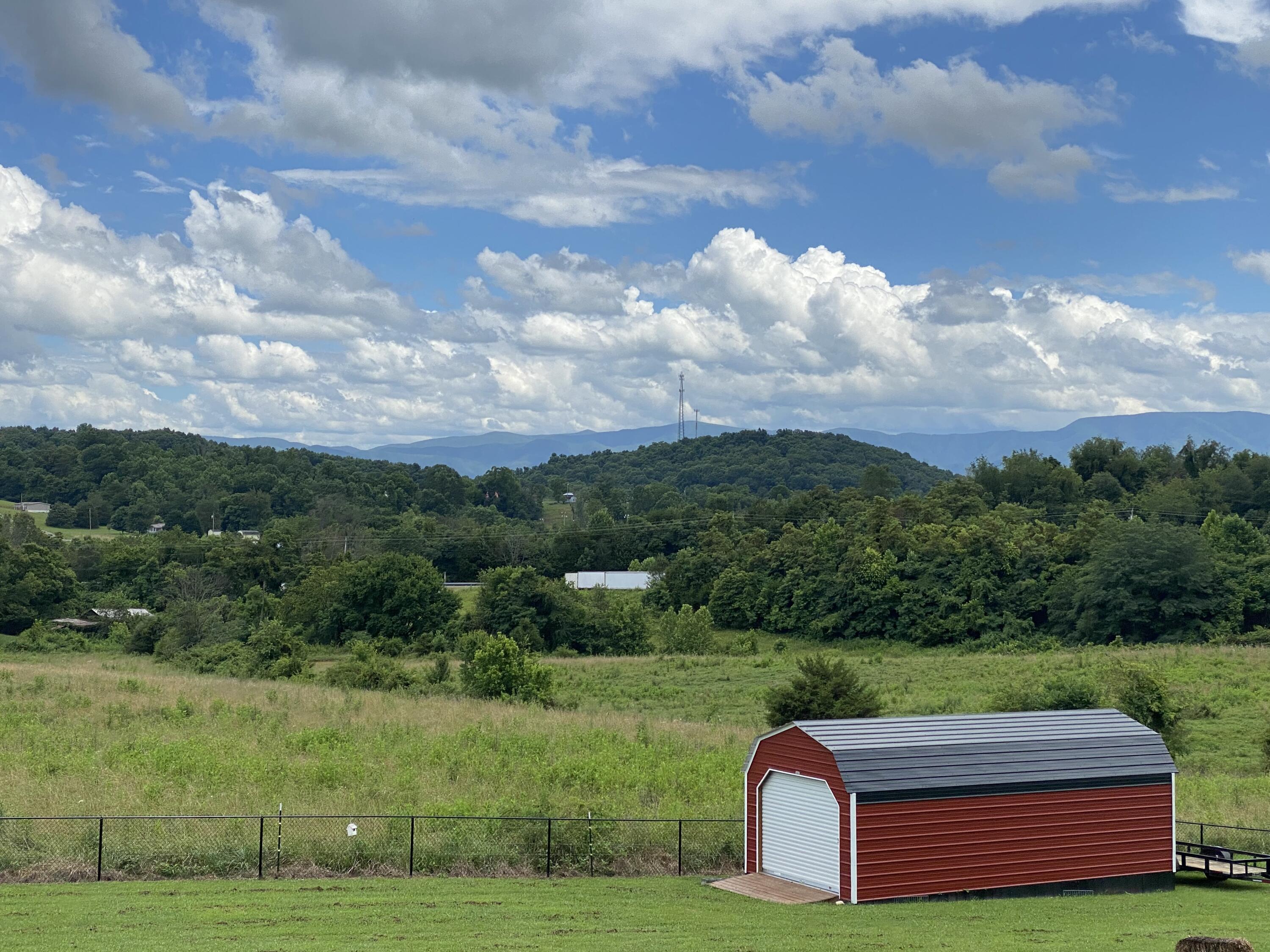 5160 Old Stage Road Chuckey, TN 37641 - Photo 34 of 35 D606C82D-6D6D-4512-B235-47FBAA61F752