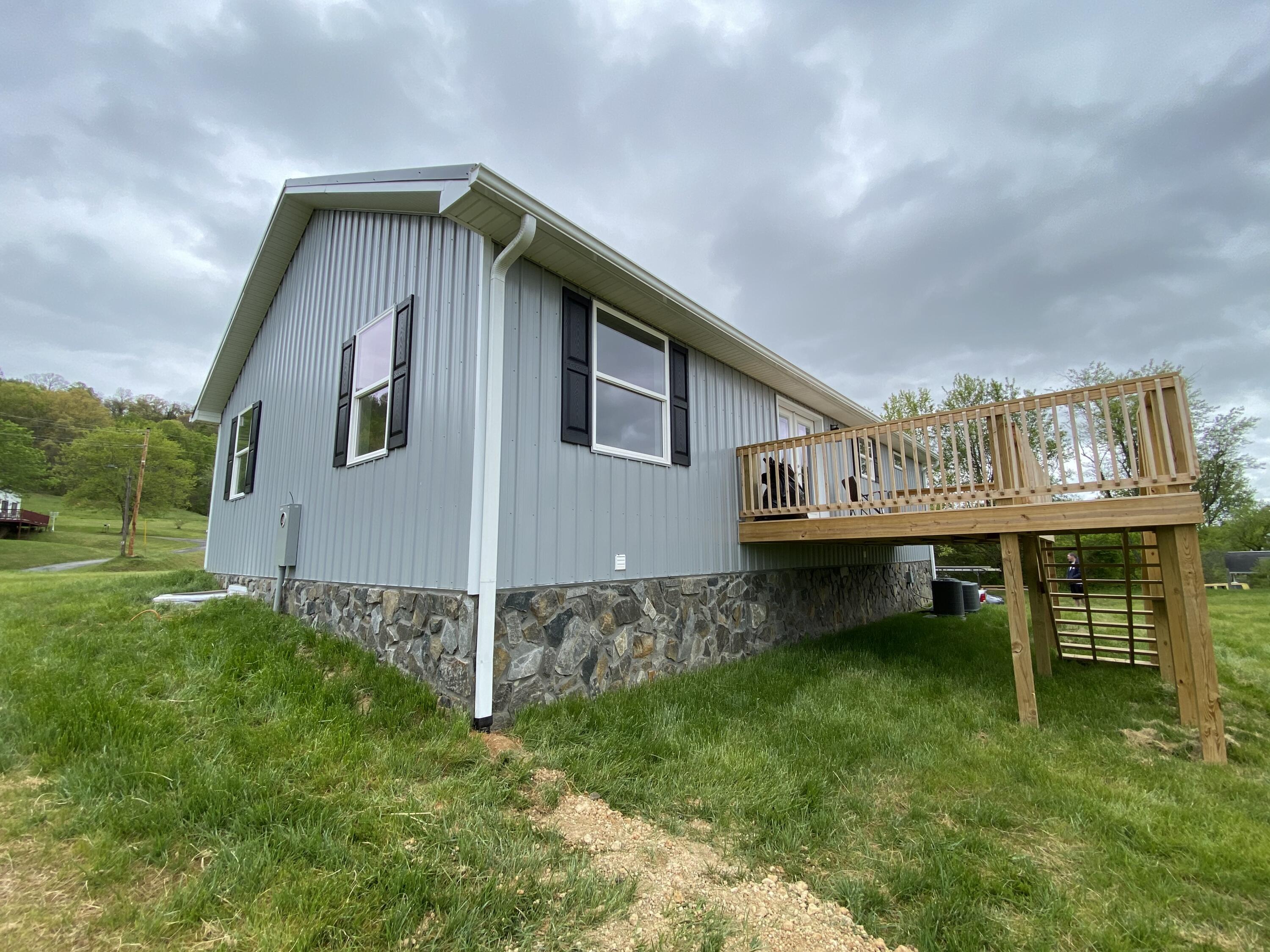 5160 Old Stage Road Chuckey, TN 37641 - Photo 7 of 35 18175A7A-65E4-4FC3-BC17-C817A09943AF