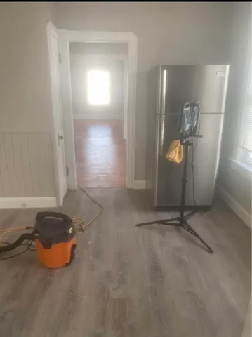 an empty room with window