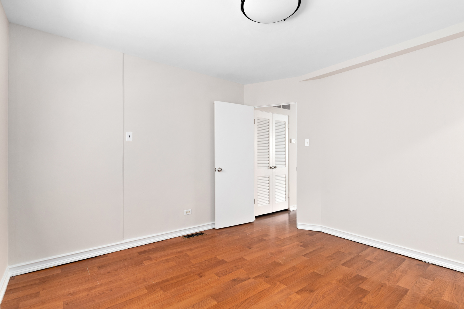 339 Clinton Avenue, Unit 2 Oak Park, IL 60302 - Photo 19 of 24