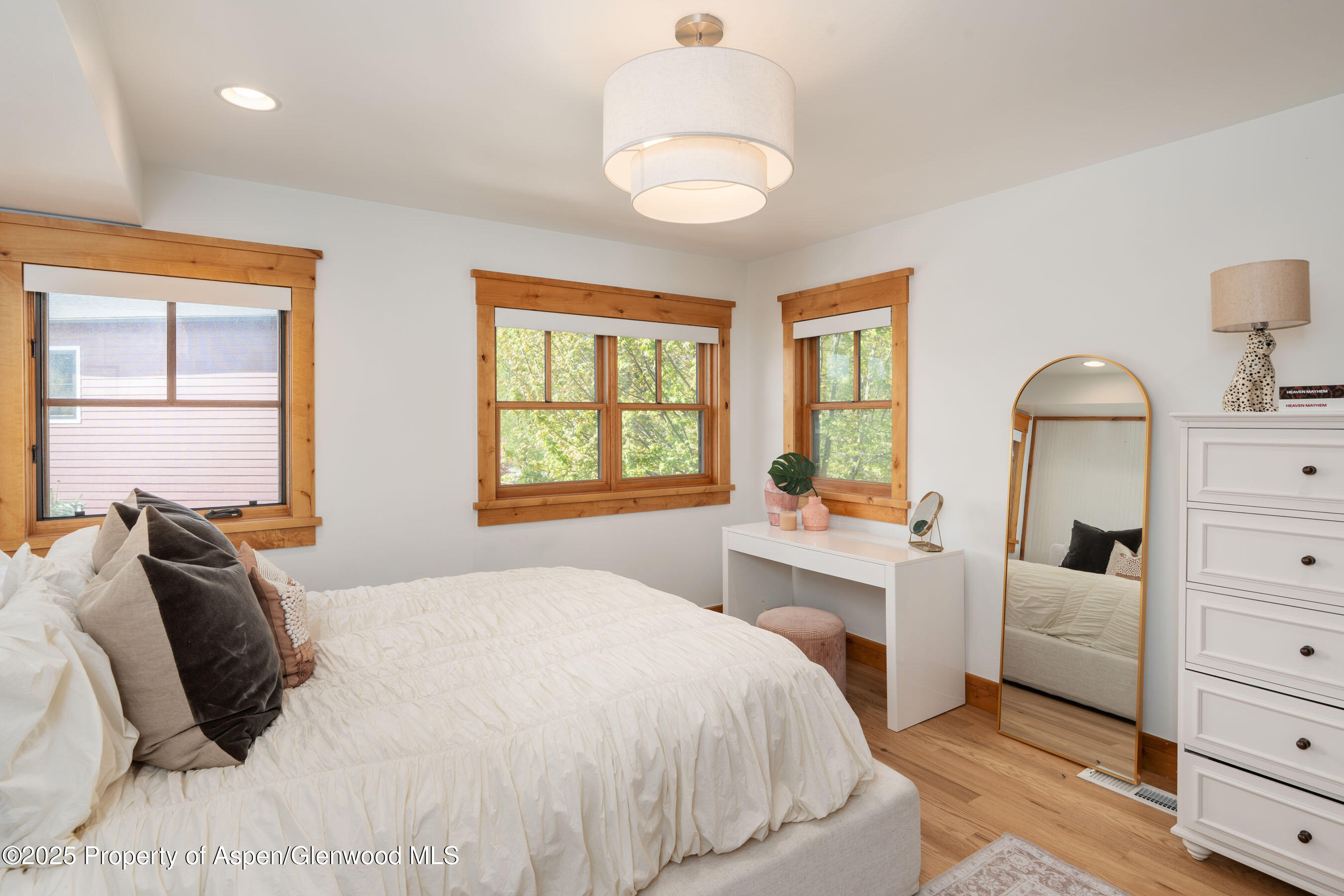 364 Sopris Circle Basalt, CO 81621 - Photo 15 of 28 Guest Bedroom 2