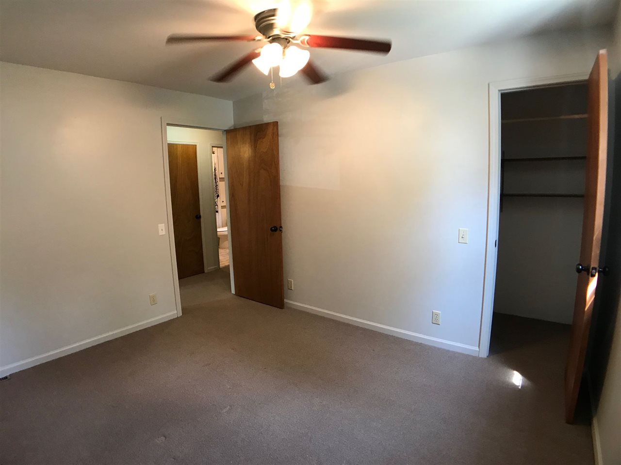 352 Seminary Street Roanoke, IN 46783 - Photo 21 of 31 Gallery Image 21