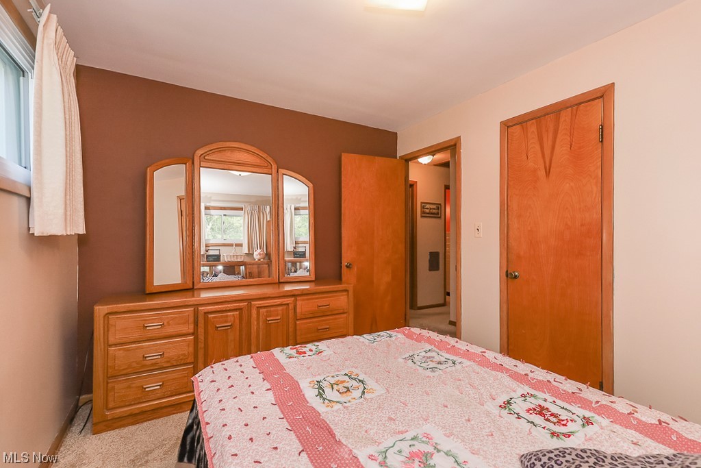 6585 Crossview Road Independence, OH 44131 - Photo 24 of 34 Bedroom 2
