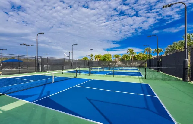 a view of a tennis court