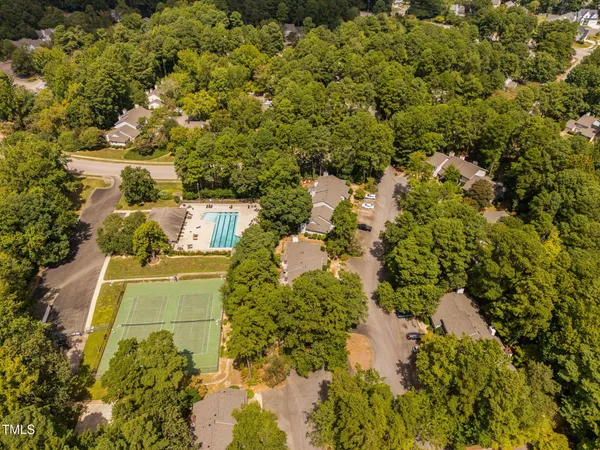 $299,900 | 1524 Edgeside Court, Raleigh, NC 27609