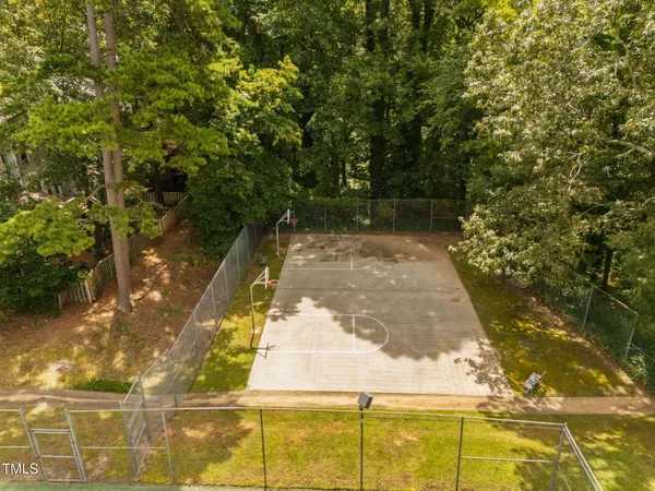 $299,900 | 1524 Edgeside Court, Raleigh, NC 27609