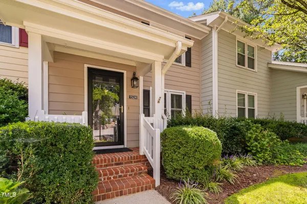 $299,900 | 1524 Edgeside Court, Raleigh, NC 27609
