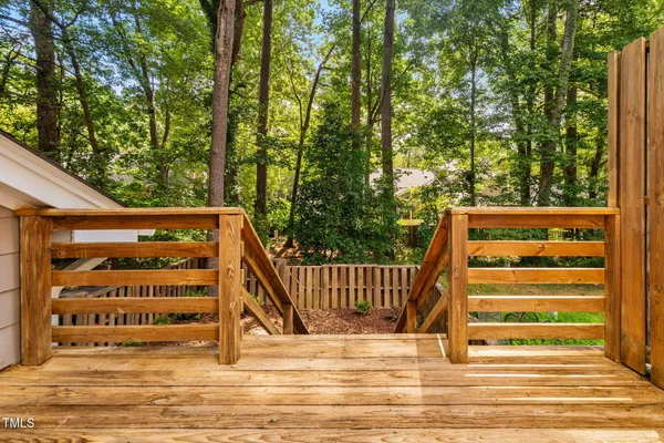 $299,900 | 1524 Edgeside Court, Raleigh, NC 27609