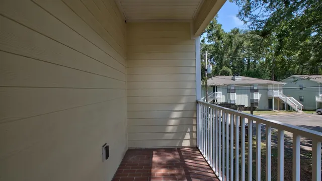 $3,000 | 1864 Belle Vue Way, Tallahassee, FL 32304