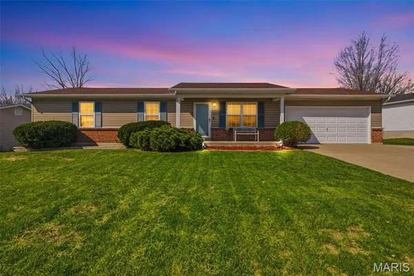 $265,000 | 2520 Trojan Circle, Troy, MO 63379