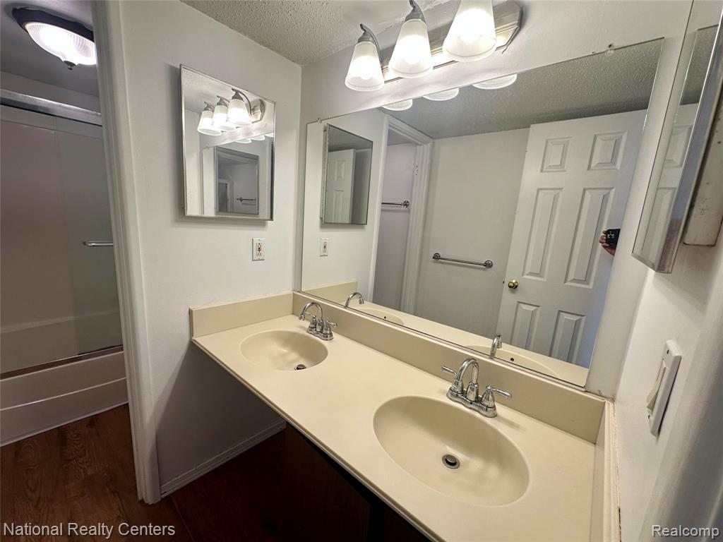1744 Grove Road, Unit A101 Ypsilanti, MI 48198 - Photo 12 of 30
