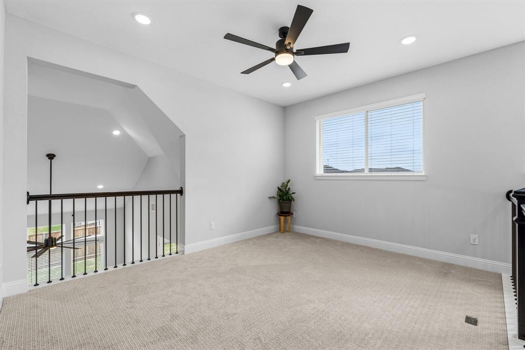 10588 Born Free Road Frisco, TX 75035 - Photo 30 of 37