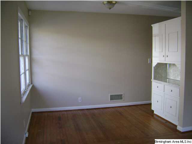 3951 Montclair Road, Unit 3951 Mountain Brook, AL 35213 - Photo 4 of 9