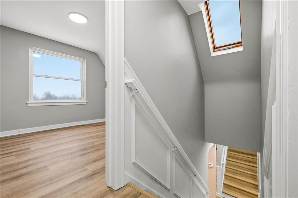 46 East Kennedy Lane McKees Rocks, PA 15136 - Photo 12 of 25