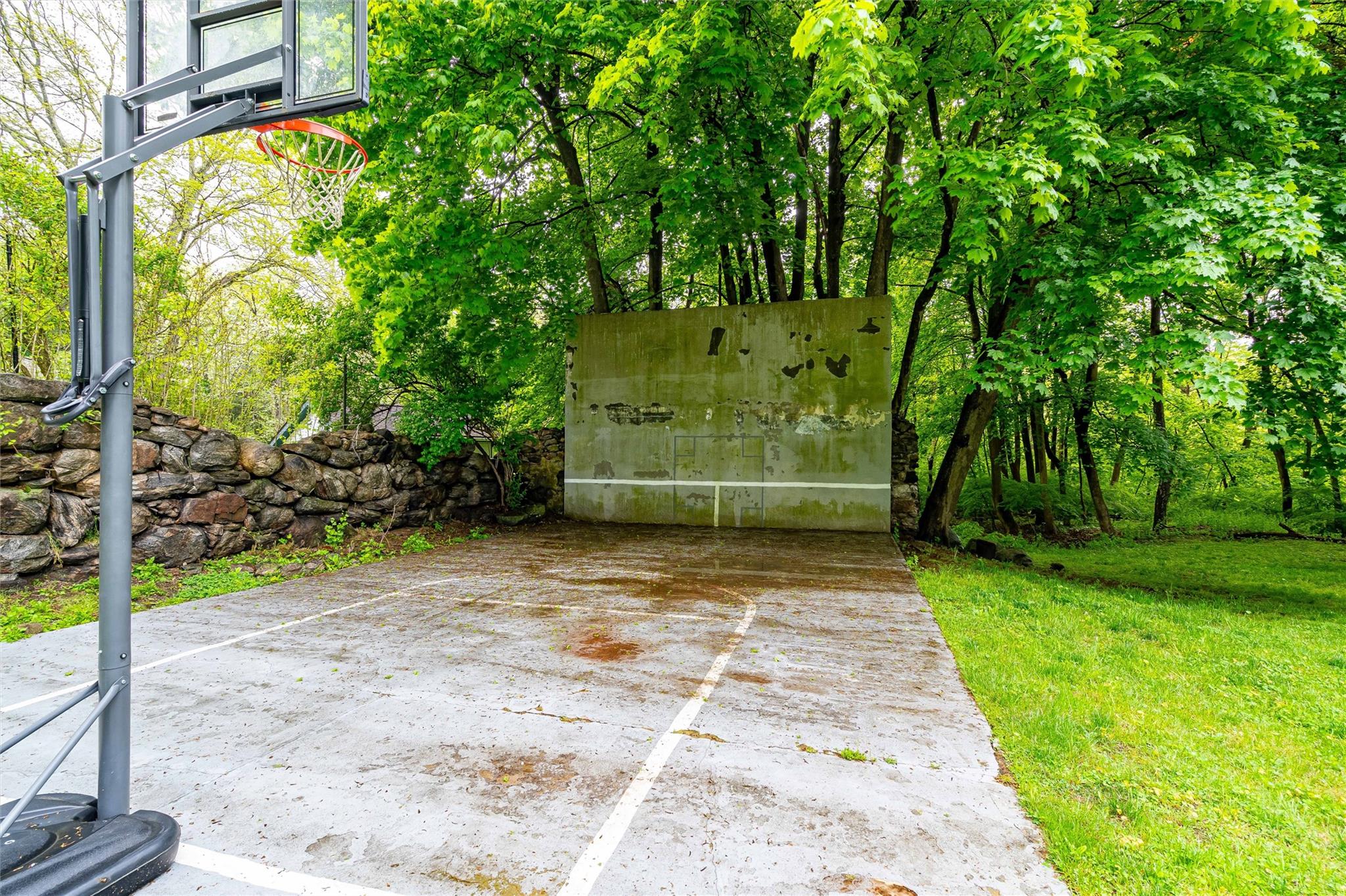 159 Highway 202 Somers, NY 10589 - Photo 19 of 48 a view of a back yard