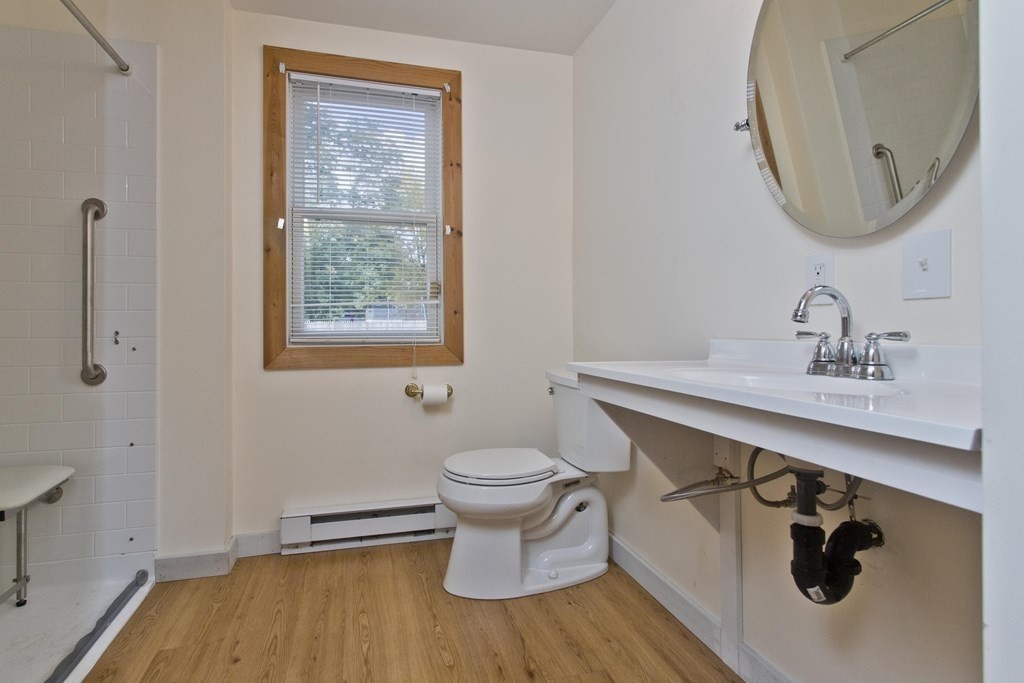 1226 Bay Street Springfield, MA 01109 - Photo 8 of 26 Gallery Image 8