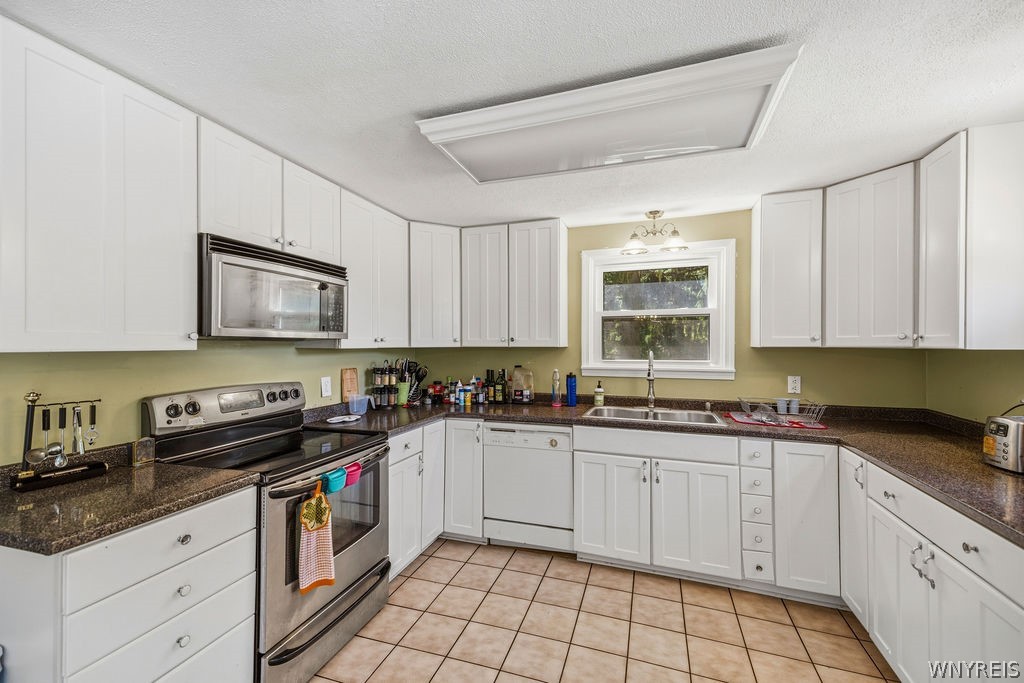 1513 Lake Road Youngstown, NY 14174 - Photo 25 of 40