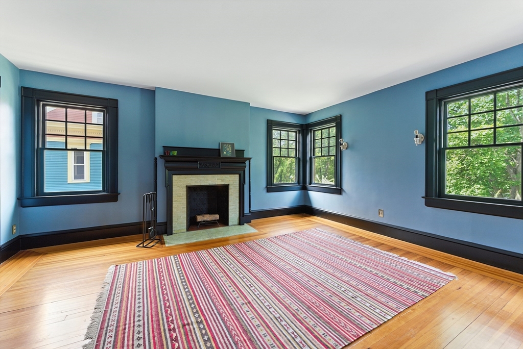 47 Garfield Street Springfield, MA 01108 - Photo 18 of 42 Gallery Image 18