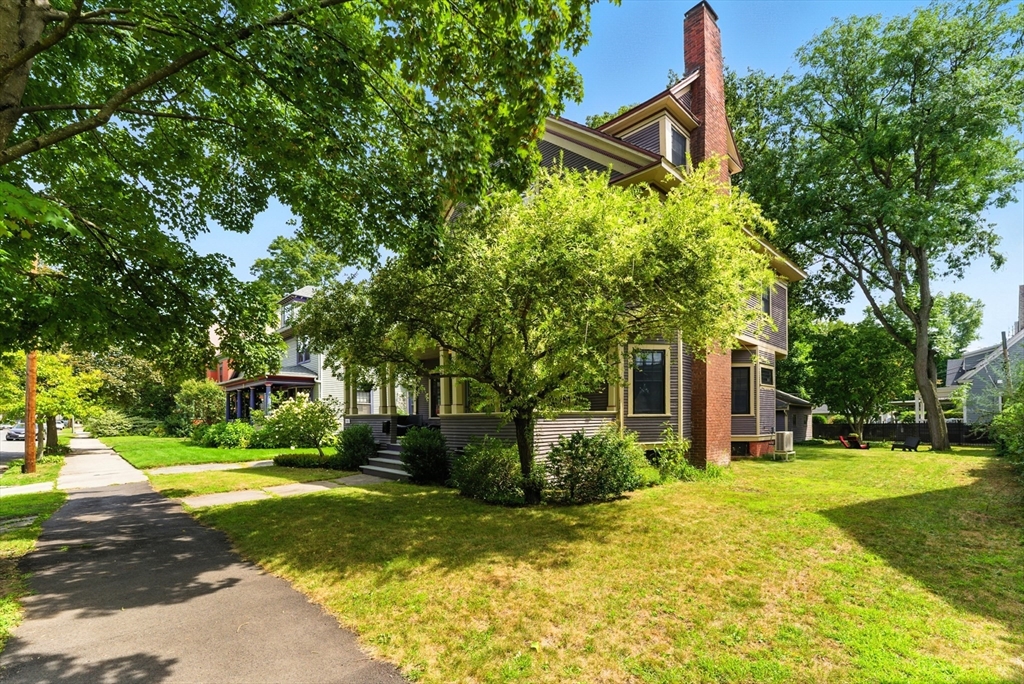 47 Garfield Street Springfield, MA 01108 - Photo 40 of 42 Gallery Image 40