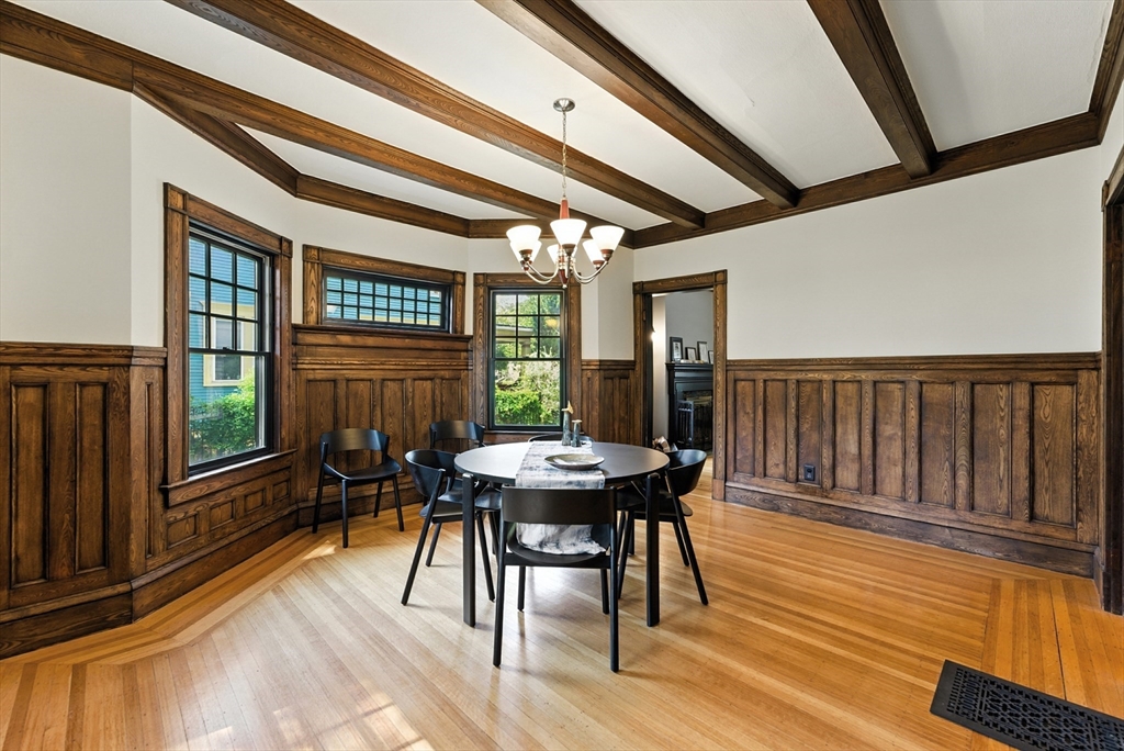 47 Garfield Street Springfield, MA 01108 - Photo 5 of 42 Gallery Image 5