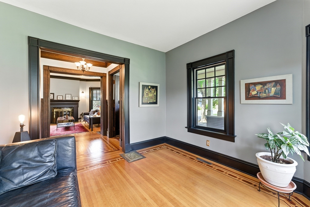 47 Garfield Street Springfield, MA 01108 - Photo 9 of 42 Gallery Image 9