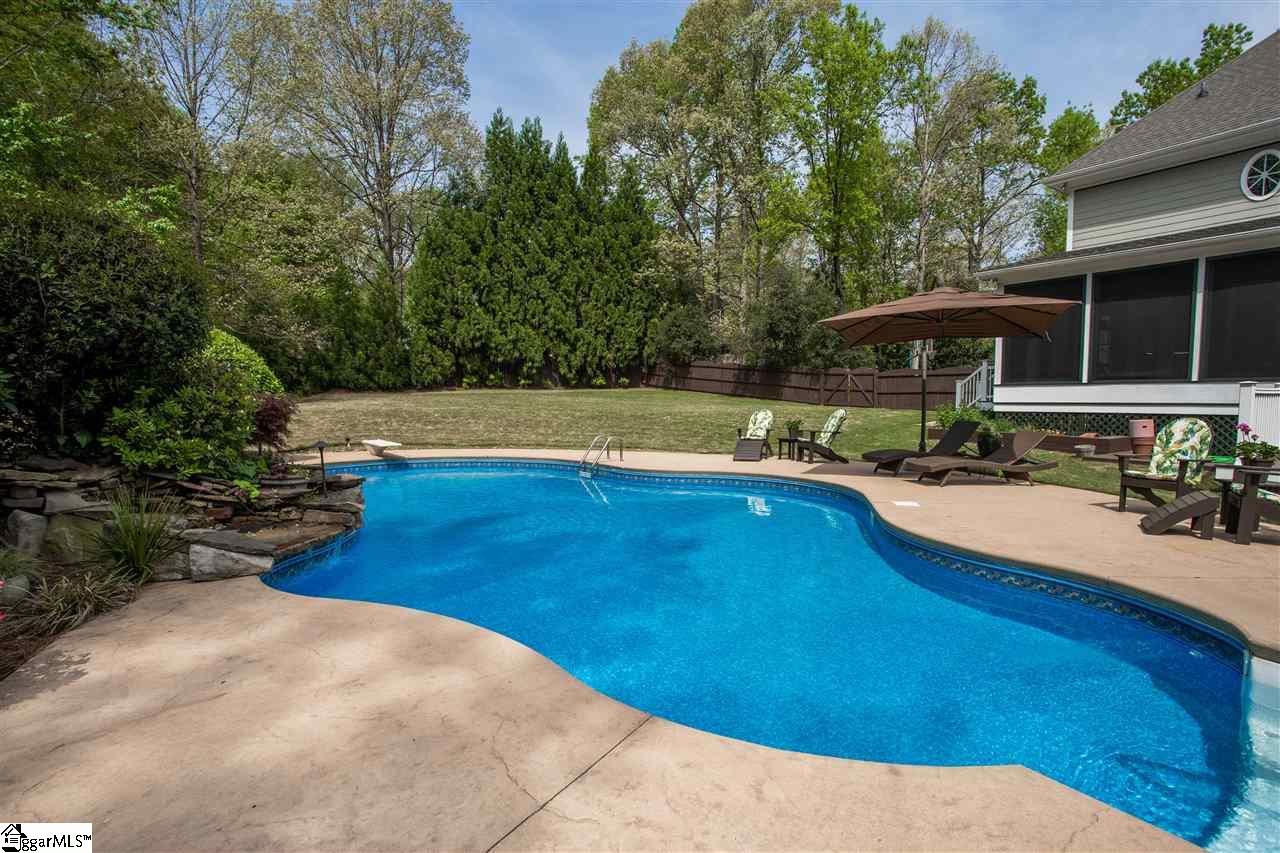 212 Block House Road Greenville, SC 29615 - Photo 5 of 36 Gallery Image 5