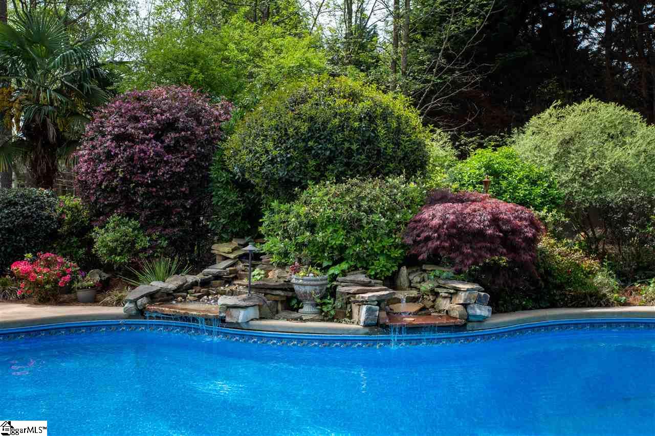 212 Block House Road Greenville, SC 29615 - Photo 6 of 36 Gallery Image 6