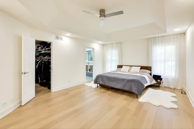 $599,900 | 405 Windham Trail, Carpentersville, IL 60110