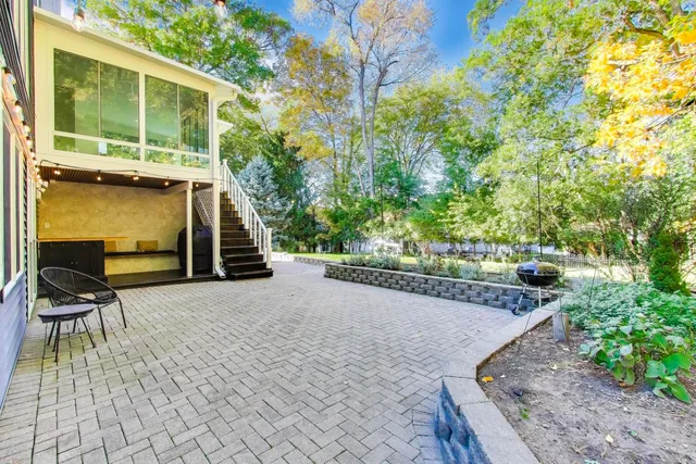 $599,900 | 405 Windham Trail, Carpentersville, IL 60110