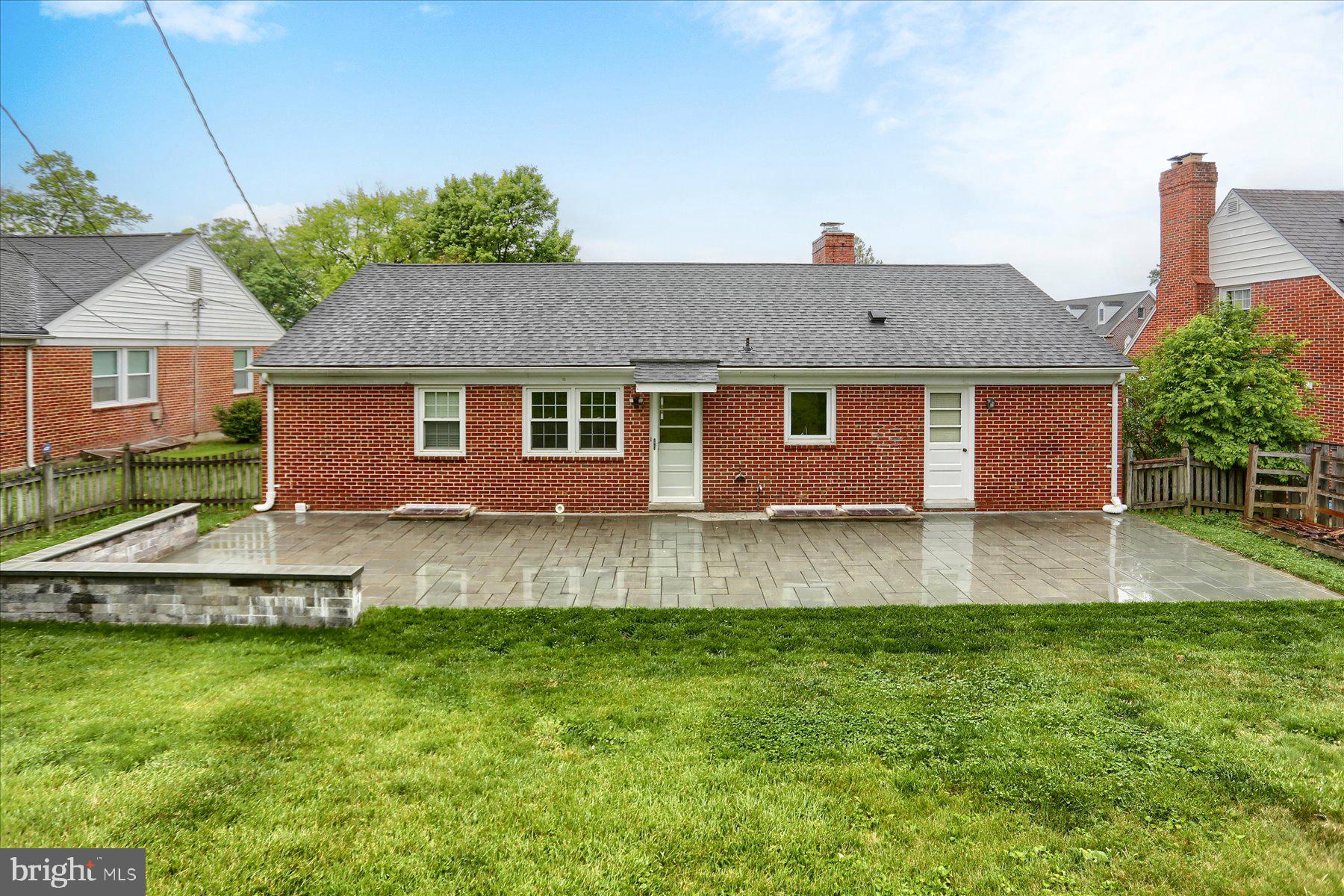 422 Aigburth Road Towson, MD 21286 - Photo 41 of 48 Back Patio