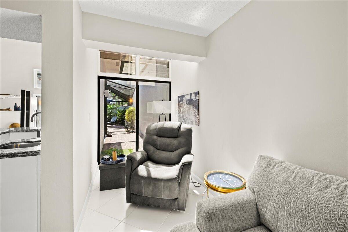 7338 Woodmont Court Boca Raton, FL 33434 - Photo 14 of 62 16-424A0514