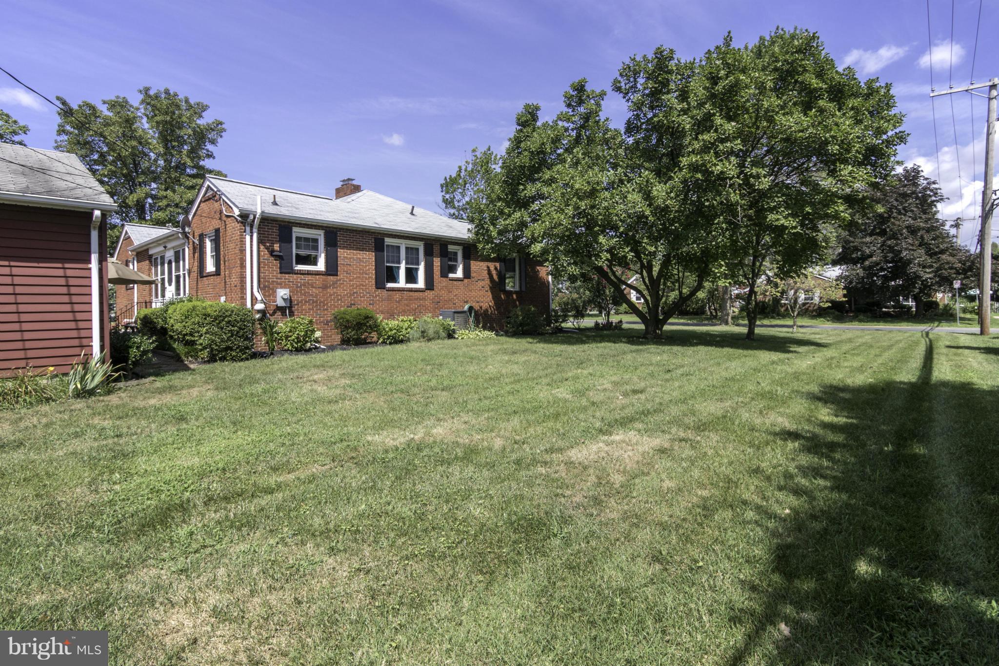 601 East Maple Road Linthicum, MD 21090 - Photo 27 of 30 Exterior (Rear)
