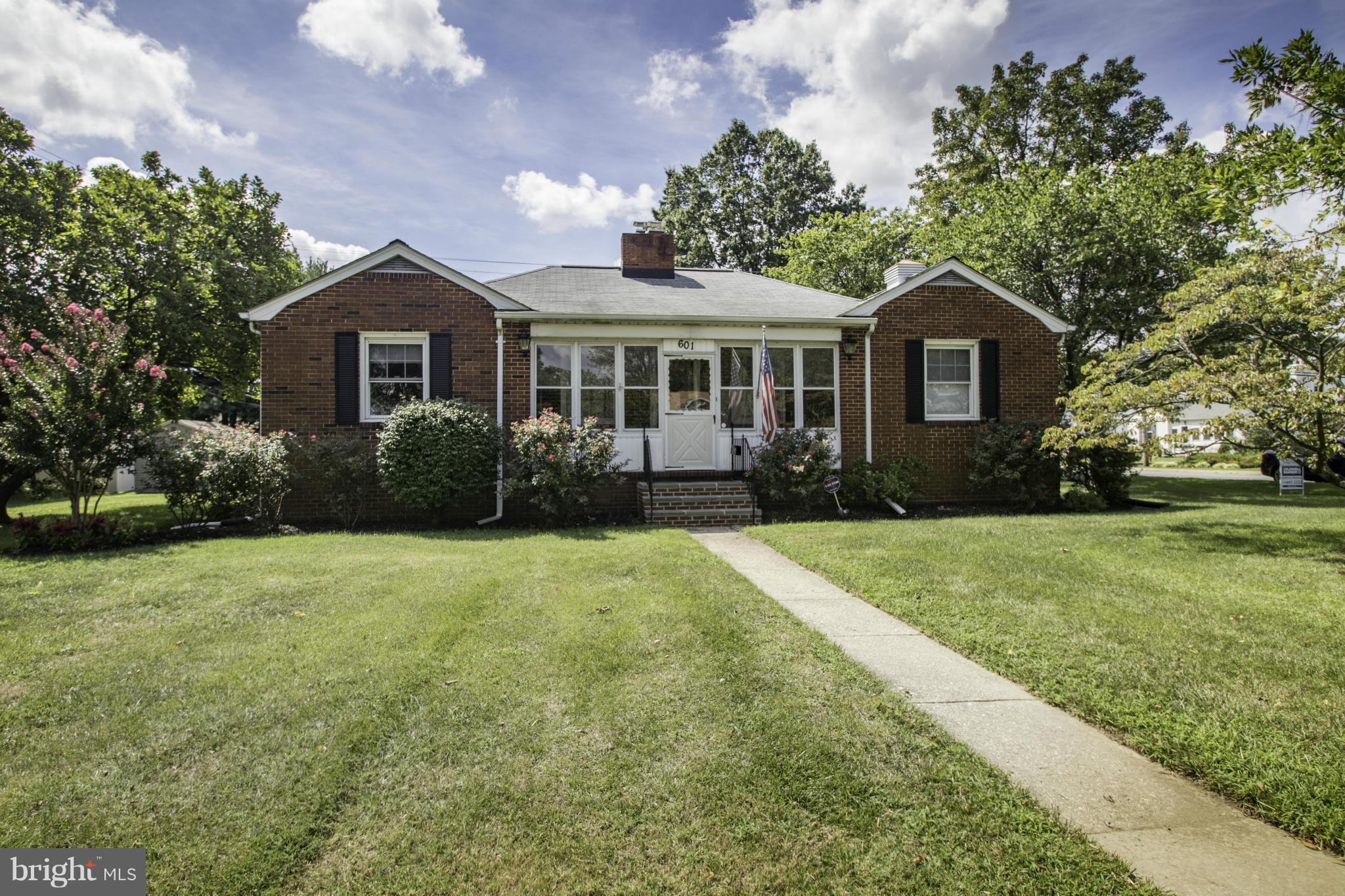 601 East Maple Road Linthicum, MD 21090 - Photo 29 of 30 Exterior (Front)