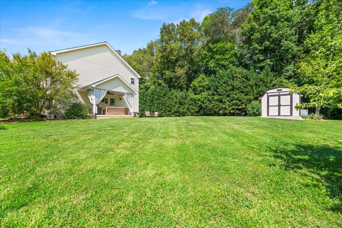 141 Huntington Lane Heiskell, TN 37754 - Photo 22 of 27 20-141-Huntington-Ln-Heiskell-TN-20