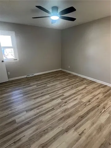 $335,000 | 8702 Linda Lane, Pleasant Valley, MO 64068