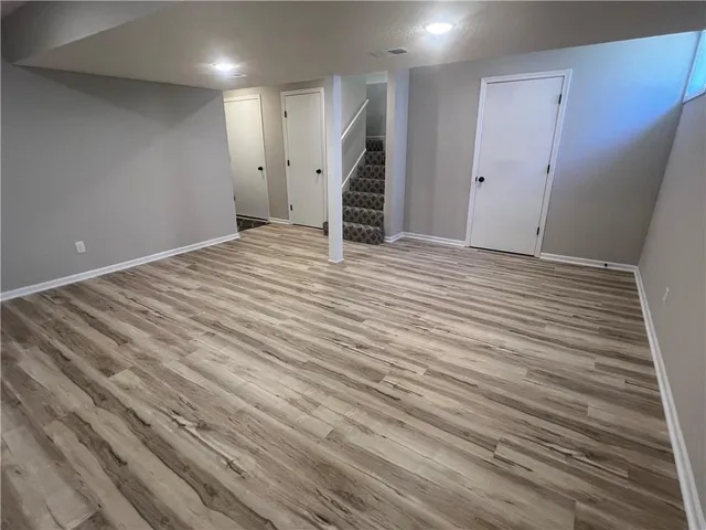 $335,000 | 8702 Linda Lane, Pleasant Valley, MO 64068