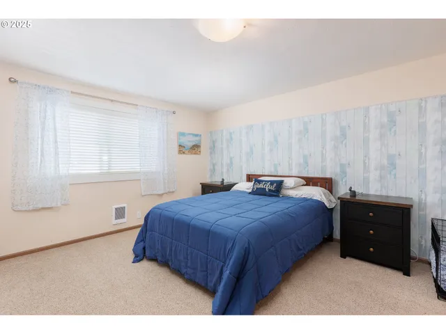 $570,000 | 3304 Northwest Oceania Drive, Waldport, OR 97394