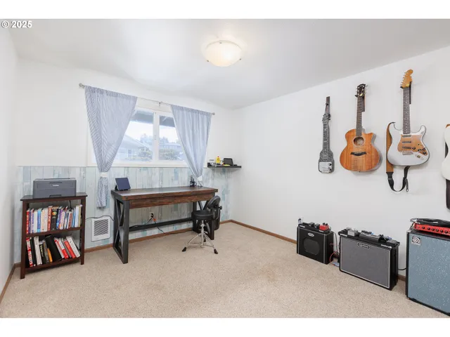 $570,000 | 3304 Northwest Oceania Drive, Waldport, OR 97394