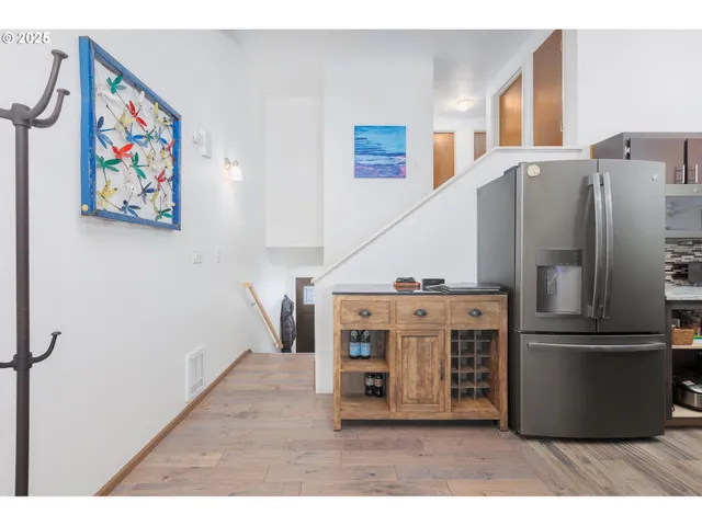 $570,000 | 3304 Northwest Oceania Drive, Waldport, OR 97394