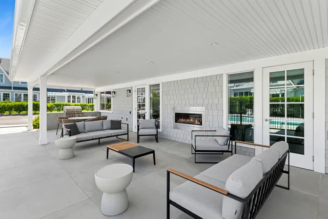 $1,699,000 | 12 Depot Road, Unit 1301, Westhampton Beach, NY 11978