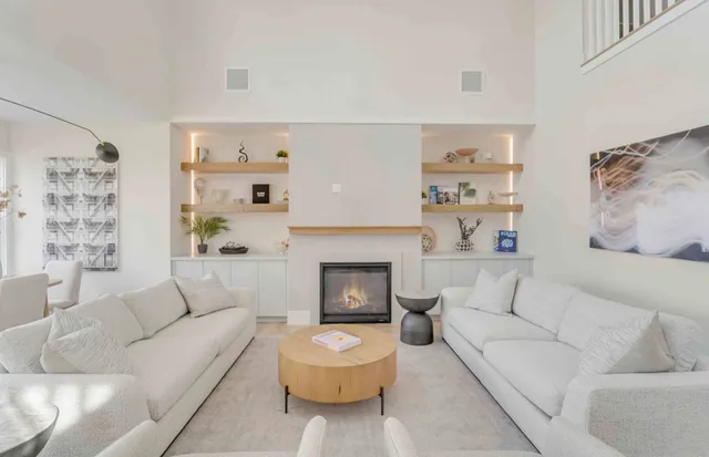 $1,699,000 | 12 Depot Road, Unit 1301, Westhampton Beach, NY 11978