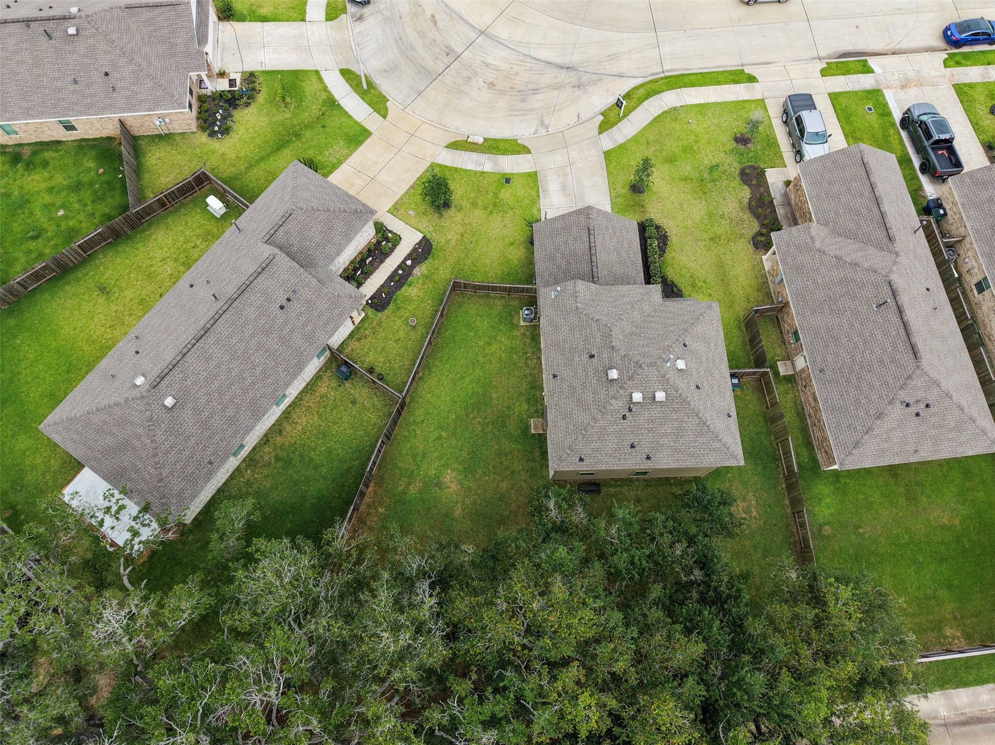 234 Bennett Street Angleton, TX 77515 - Photo 32 of 33 Being in the cul-de-sac allows for additional guest parking.