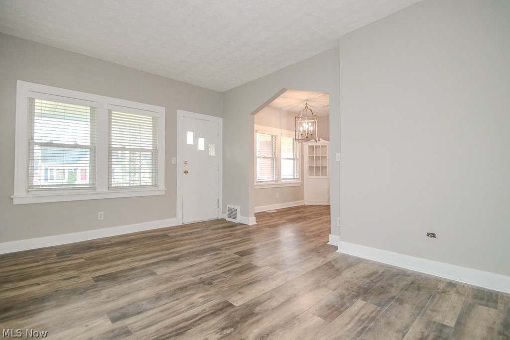 1203 Mayfield Ridge Road Mayfield Heights, OH 44124 - Photo 12 of 28
