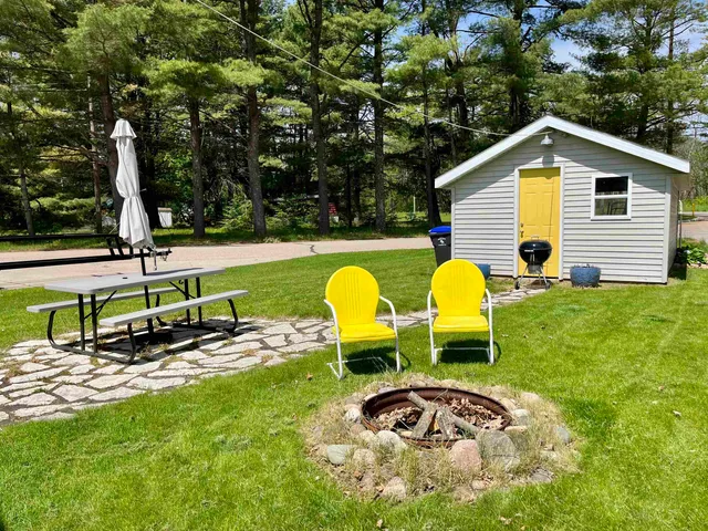 $225,000 | W6070 North Bay Circle, Shawano, WI 54166