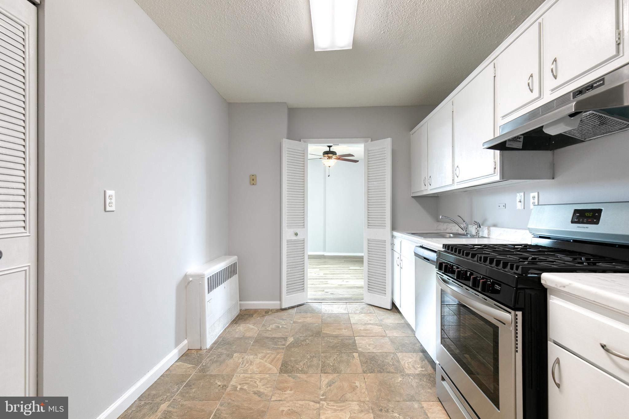 4401 Roland Avenue, Unit 408 Baltimore, MD 21210 - Photo 15 of 33 Updated Kitchen with All New Appliances