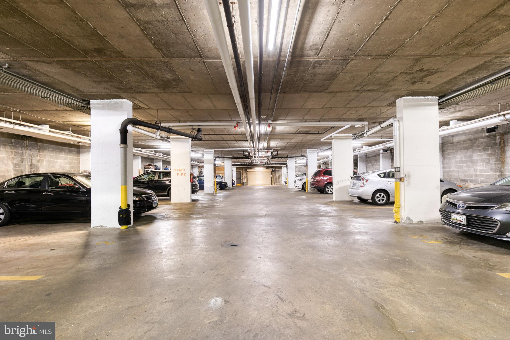 4401 Roland Avenue, Unit 408 Baltimore, MD 21210 - Photo 29 of 33 Parking Garage