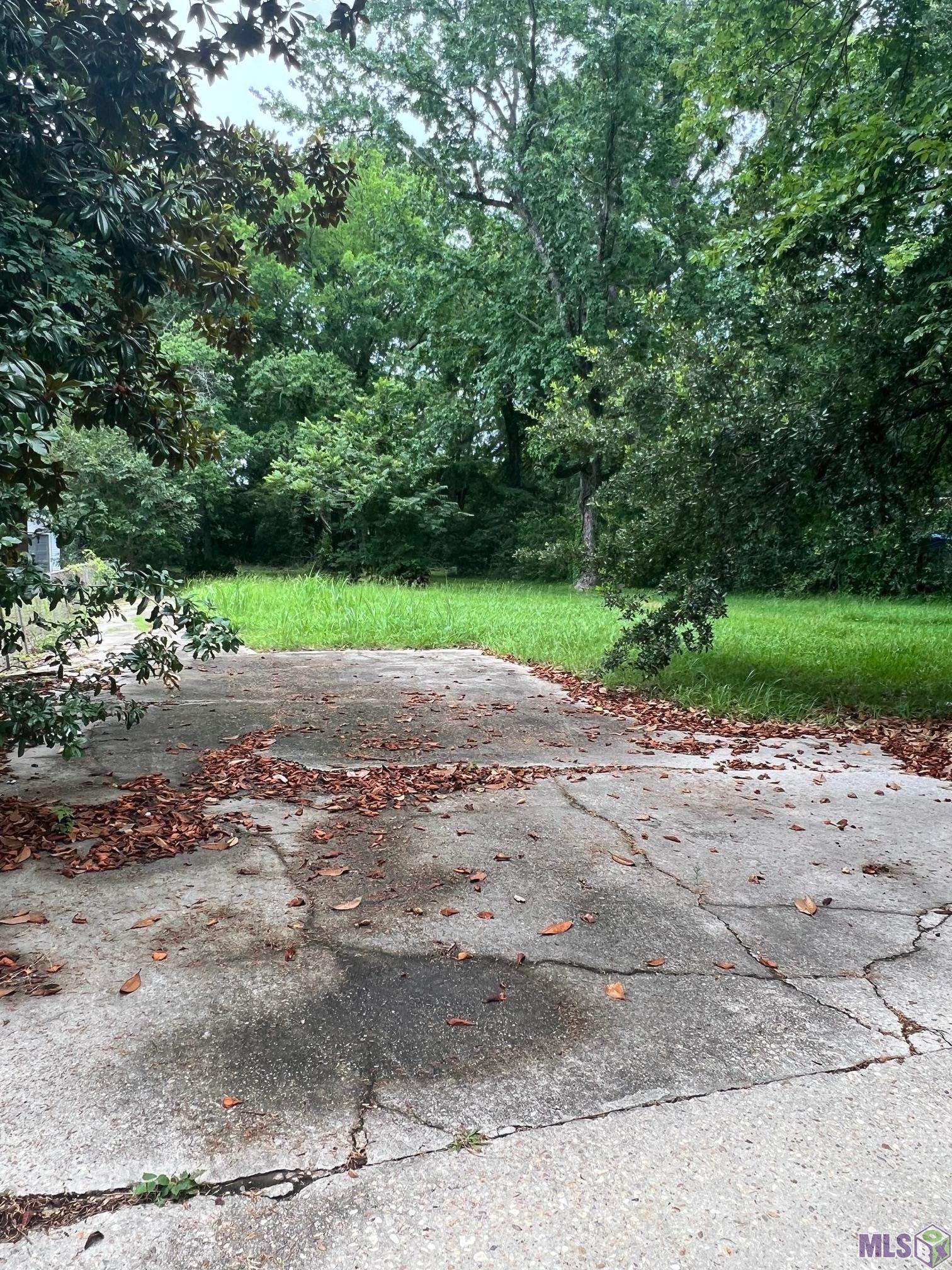 2436 Balis Drive Baton Rouge, LA 70808 - Photo 5 of 7