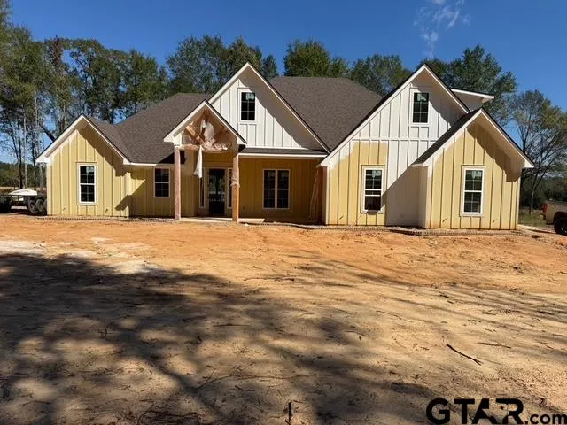 $650,000 | 13861 FM 2868, Flint, TX 75762