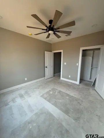 $650,000 | 13861 FM 2868, Flint, TX 75762