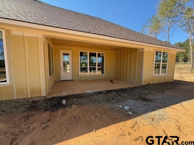 $650,000 | 13861 FM 2868, Flint, TX 75762